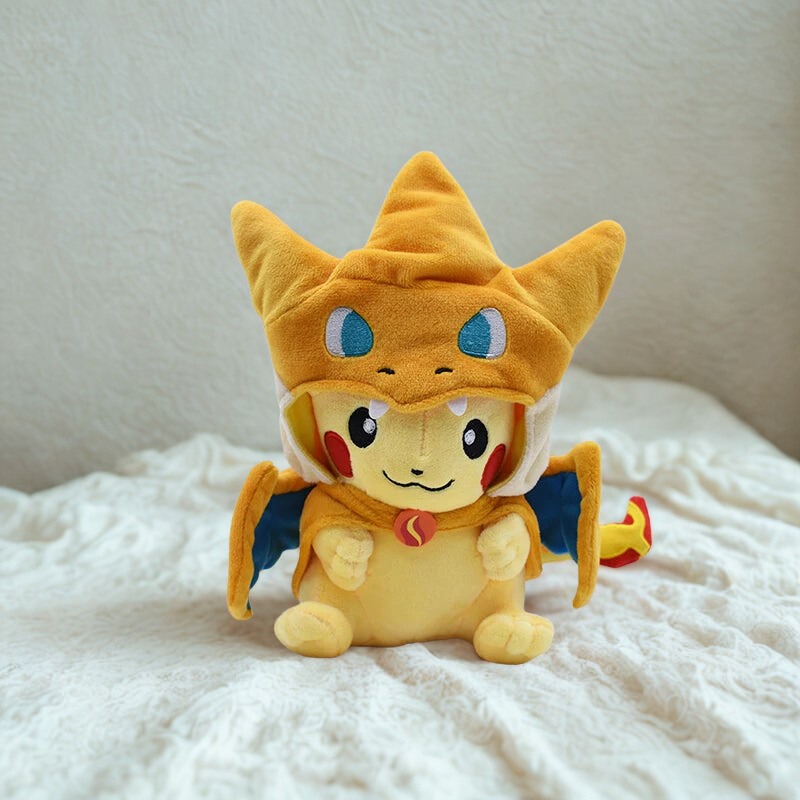 Peluche : Pikachu Cosplay